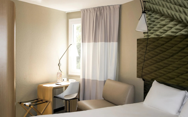 ibis Winterthur City