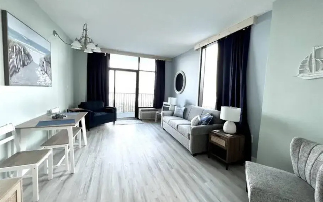 *FRESH & NEW OCEANFRONT*Pool*KING Bed*OMG VIEW*Approved Dogs*F22