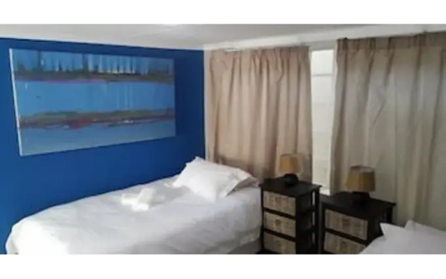 10 Cadoza BnB