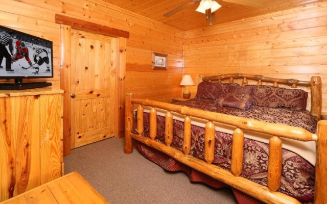 Rising Eagle Lodge by RedAwning