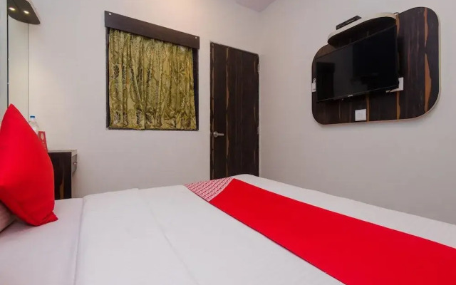 OYO 7879 Golden Tulipz Boutique Hotel