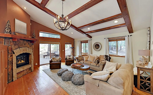 Tahoe Donner Gem - 4 Br Home