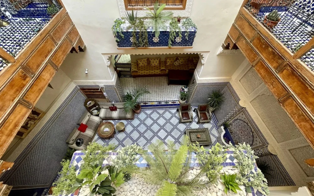 Riad Noor Medina