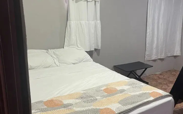 Cozy Downtown Alajuela / 5min from Airport
