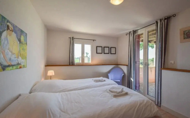 Pavilion Stay in Dordogne