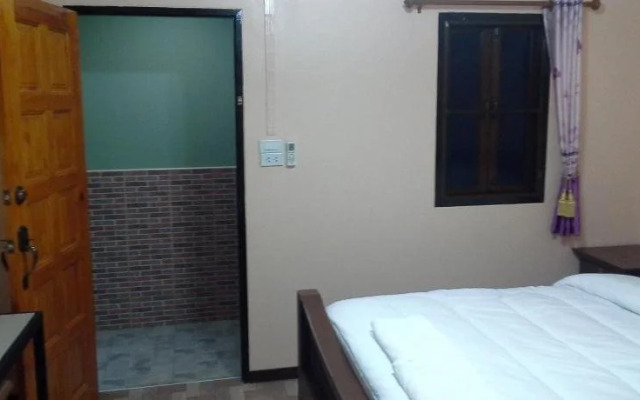 Ban Kaow Resort