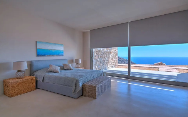 Mylo Villa Ios