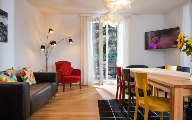 J87 Boutique Villa