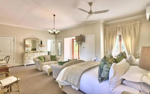 Fernwood Manor