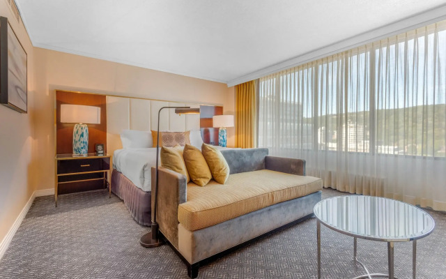 Hotel Omni Mont-Royal