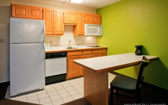 AmericInn Crookston