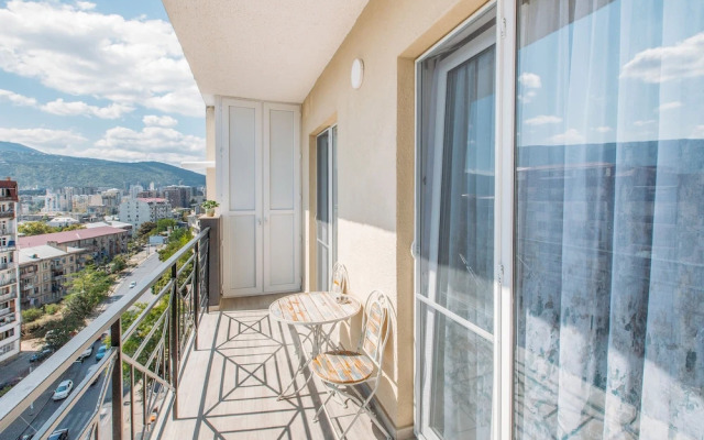 Апартаменты 33 Spring Apartment