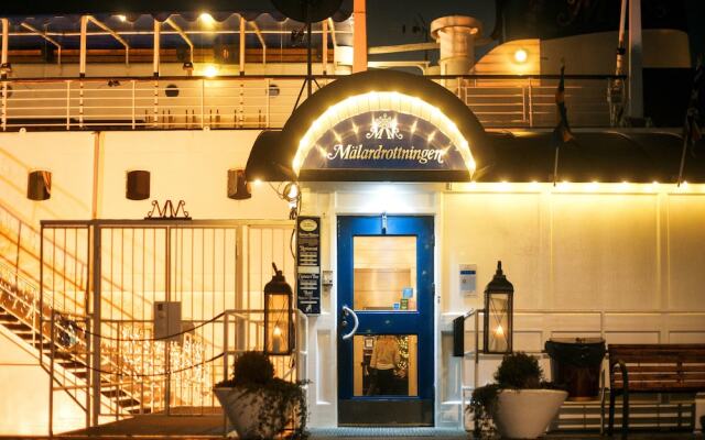 Mälardrottningen Hotel вид на фасад