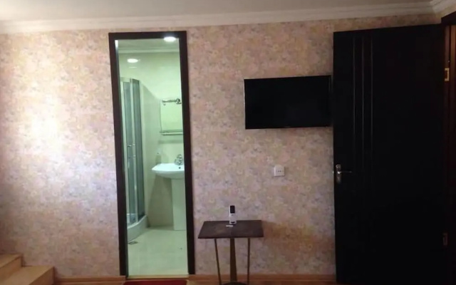 Tbilisi Art Gate Hostel
