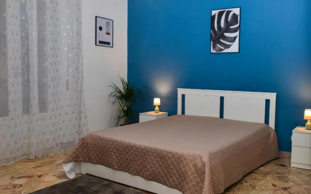 Amaryllis Apartments