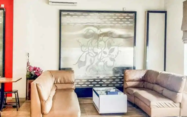 Pondok Indah Guesthouse by Ecommerceloka