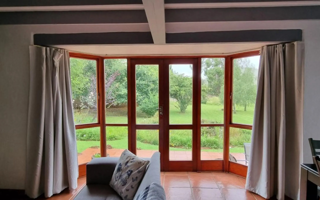 DullVino Cottage @ Critchley