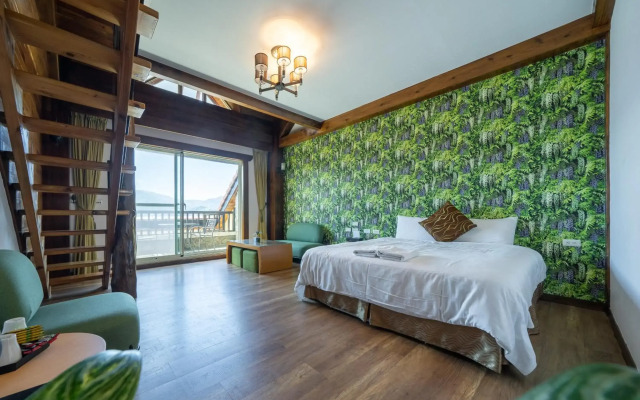 Egmont Resort