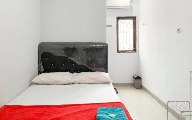 Penginapan Losmen Ayu Pamanukan RedPartner