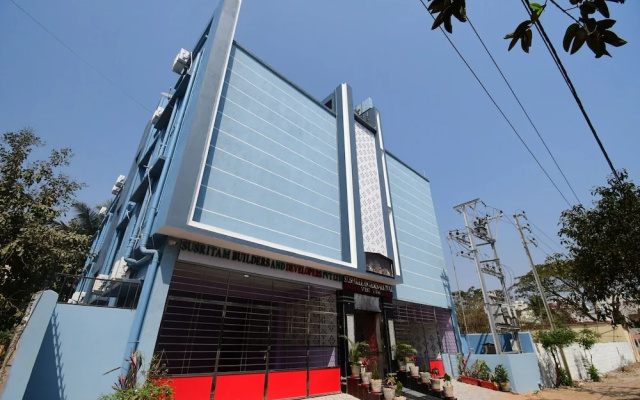Hotel Sushree International
