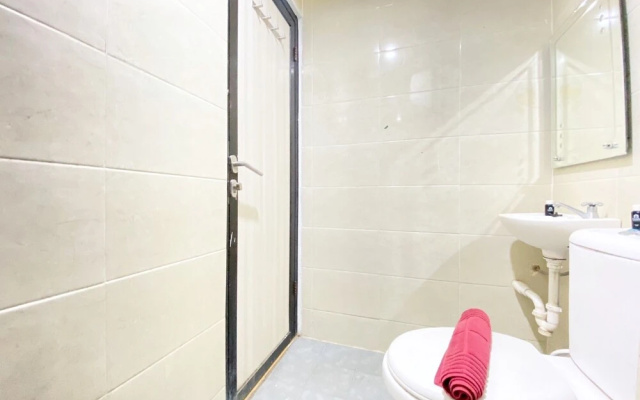 Good Studio Apartment At Grand Asia Afrika