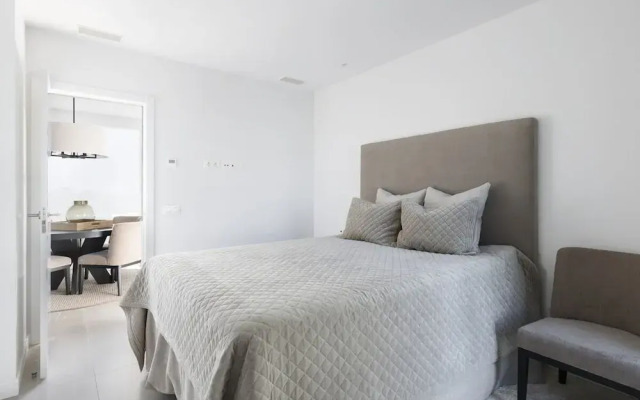 Horizon Top Floor Apartment Higueron