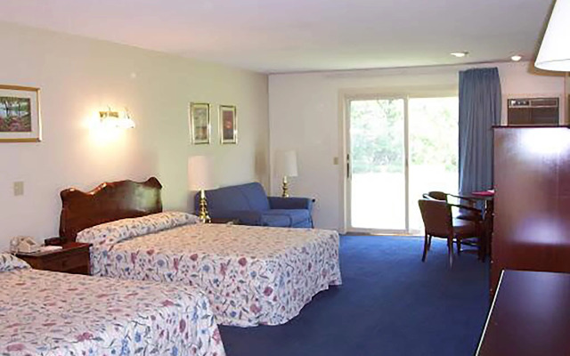 Chalet Motel