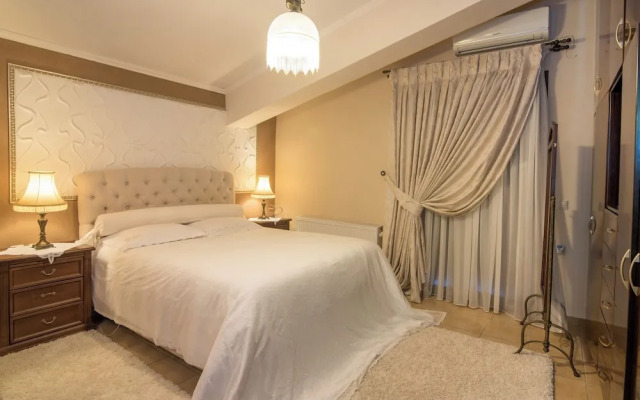 Villa Napolia - Luxury Villa With Amazing Sea View