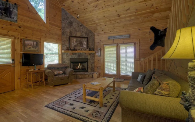 Bear Ridge Hideaway