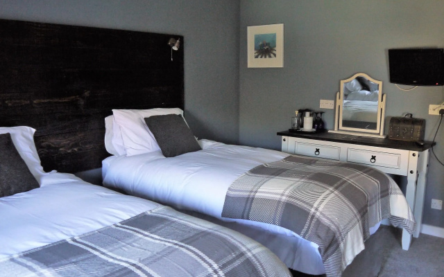Skyline Guesthouse