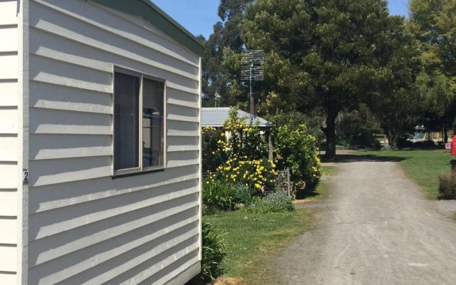 Wonky Stables Holiday Park