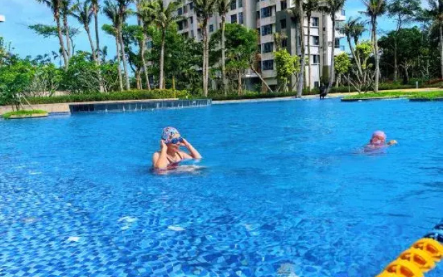 Wenchang Qishuiwan Mountain & Sea Resort