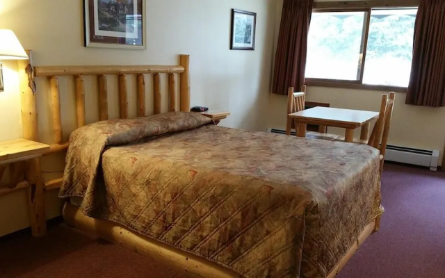 Yellowhead Motel
