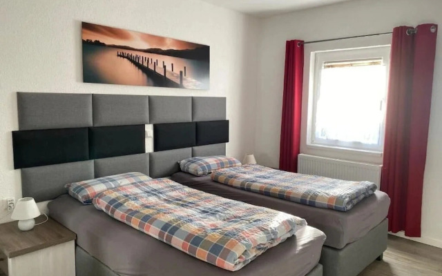 Race & Rest Apartments