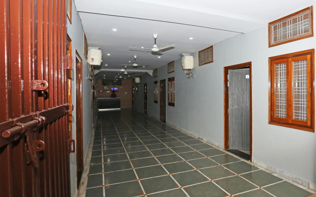 OYO 18269 Tulsi Guest House