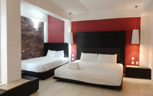 Blvd Hotel