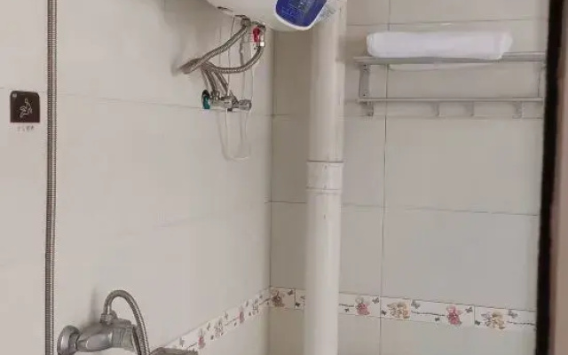 AA Chain Hotel (Zhengding Airport Road Store)
