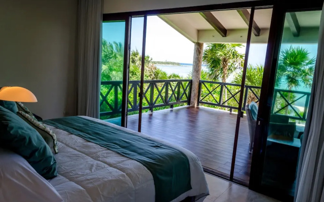 Casa Aquamarine