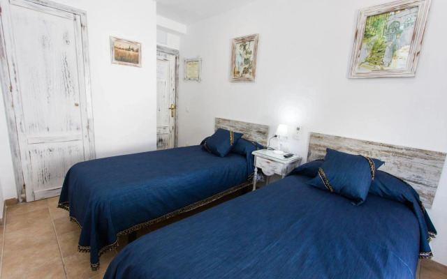 Hostal Y Habitaciones La Estrella