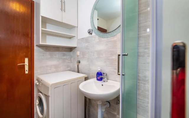 Stunning Apartment in Razanac With 2 Bedrooms and Wifi