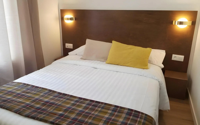 Dupleix Hotel