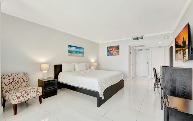 Ocean Manor Beach Hotel