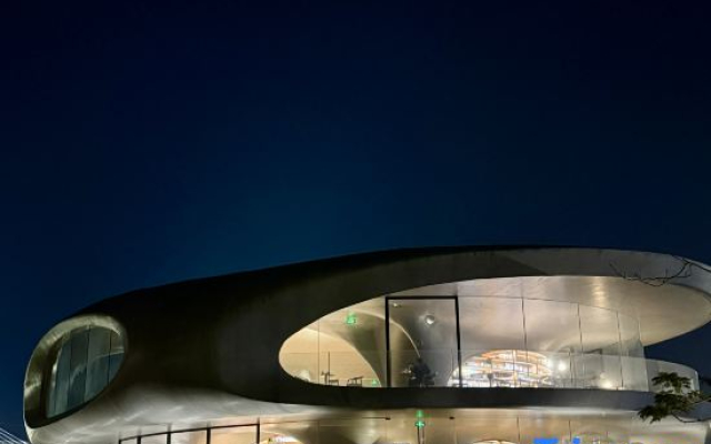 E-Dome hotel