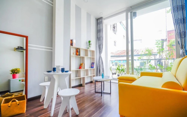 The Nguyens Café NHC