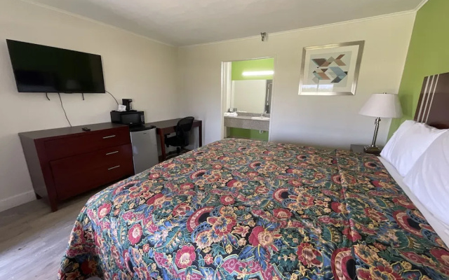 Executive Inn & Suites