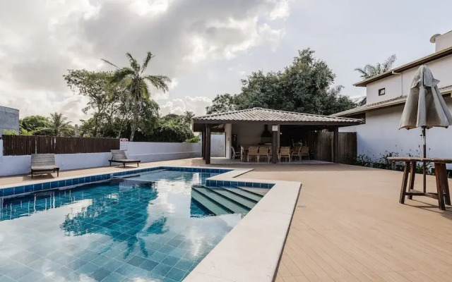 House With a Pool 5 Minutes From the Beach Cmv004