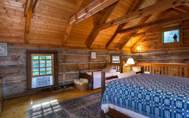 Aunt Babbie s Cabin in Pisgah Forest