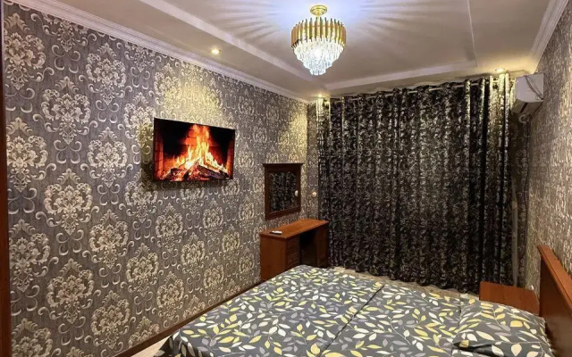 Royal Rentals (Роял Ренталс) на улице Садика Азимова 63