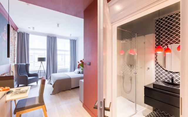 Cadena Gallery Apartments