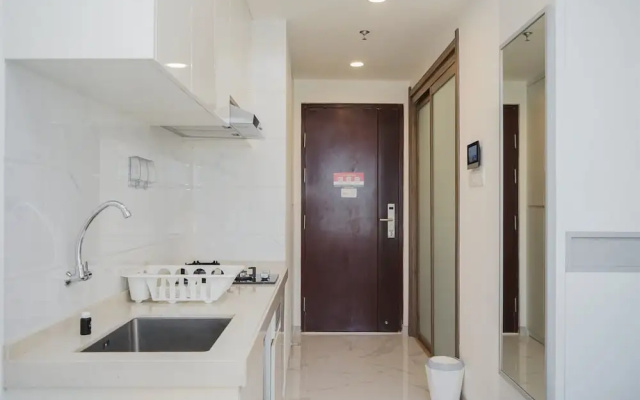 Fully Furnished And Tidy Studio Sky House Bsd Apartment